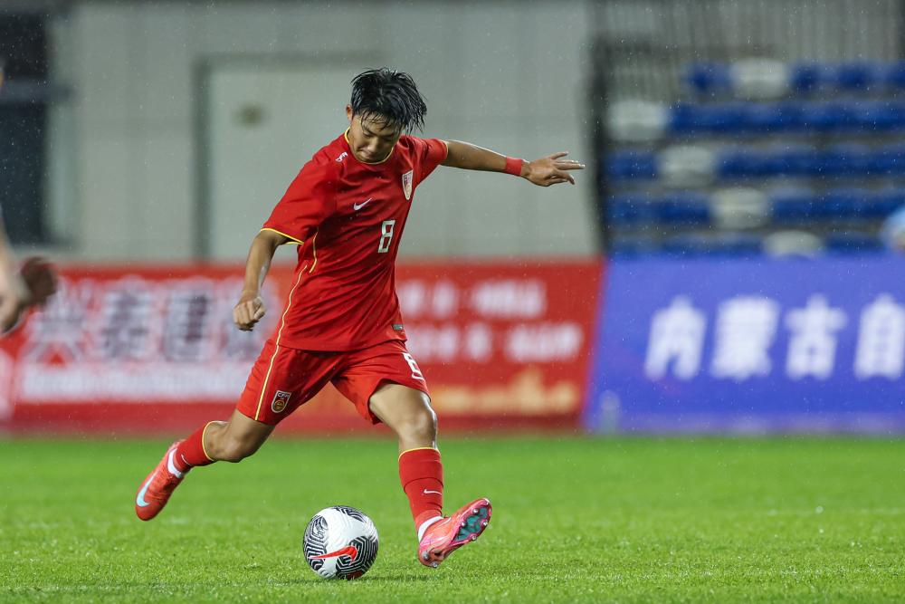 日职乙半场：神代庆人、村上悠绯破门，爱媛1-1熊本